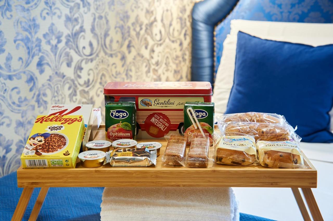 Fabrizio'S Rooms Рим Экстерьер фото