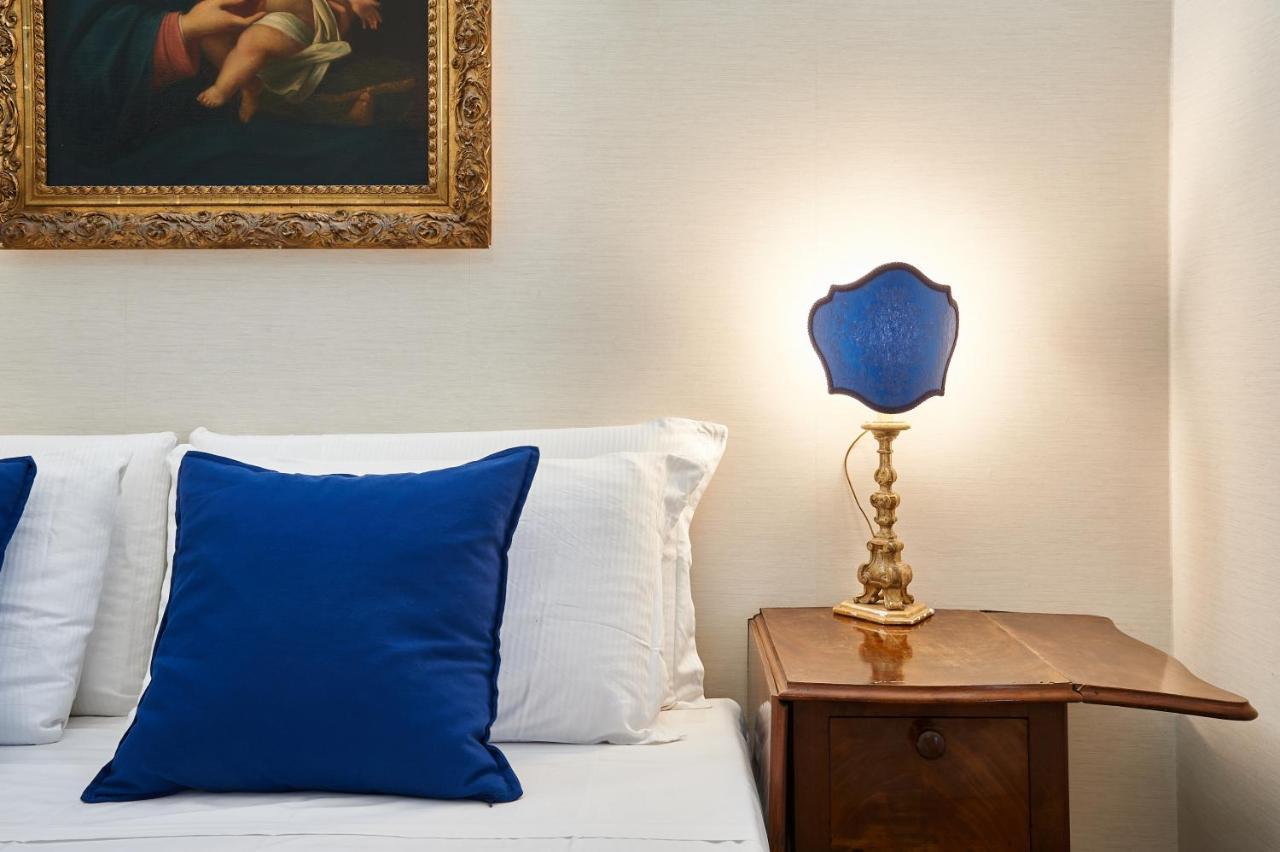 Fabrizio'S Rooms Рим Экстерьер фото