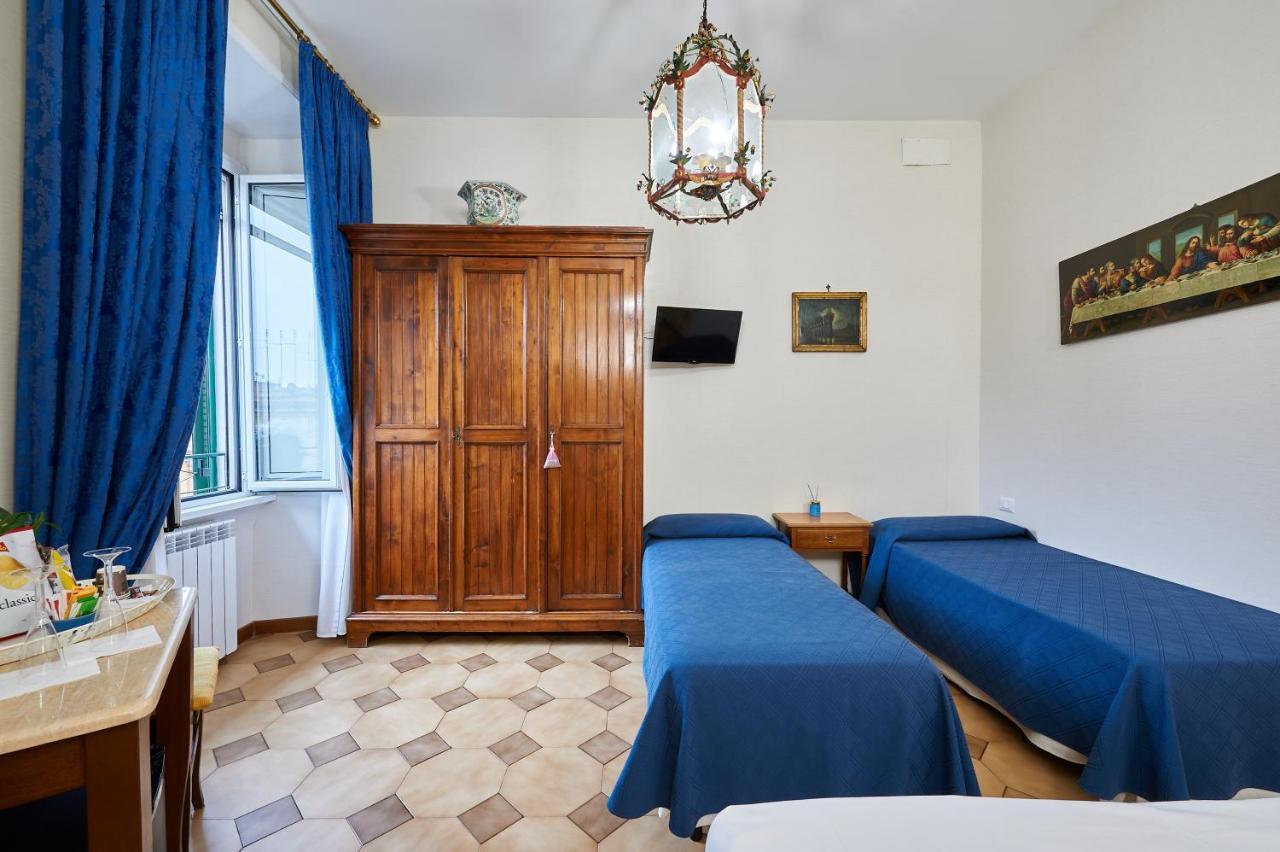 Fabrizio'S Rooms Рим Экстерьер фото