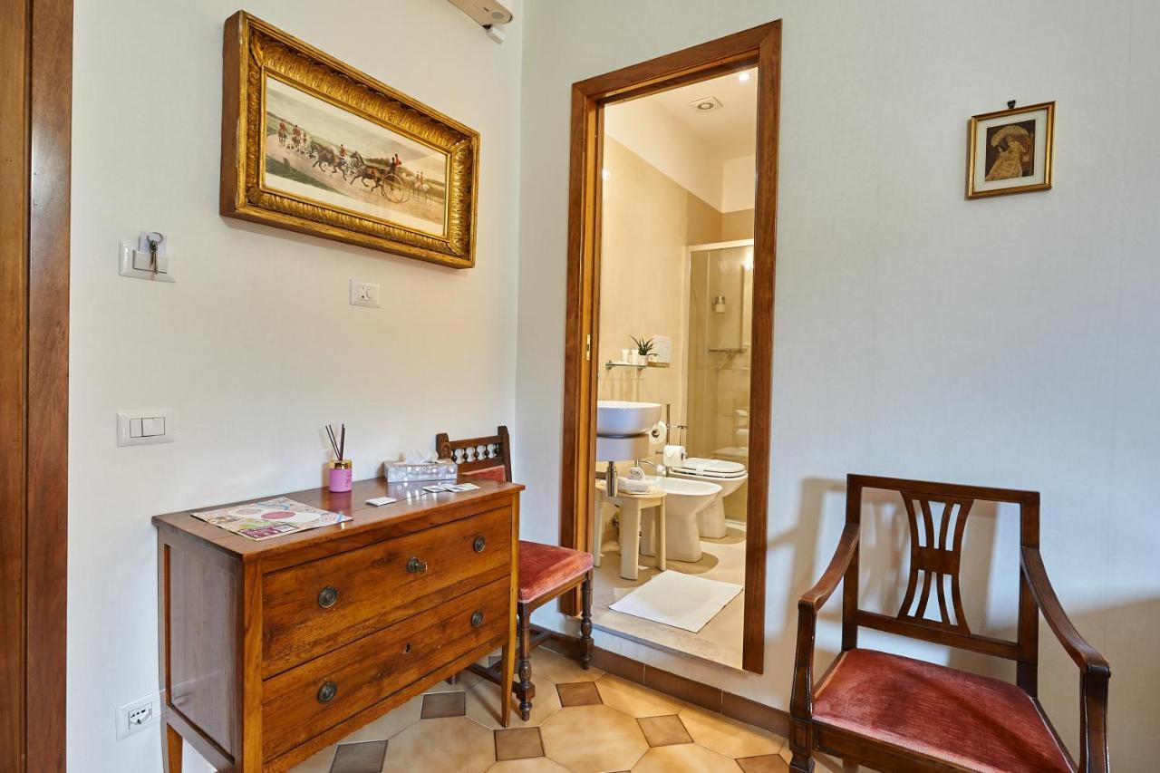 Fabrizio'S Rooms Рим Экстерьер фото